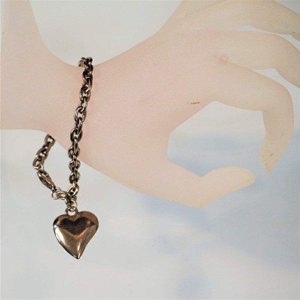 Heart Charm Bracelet Silver Tone Metal
